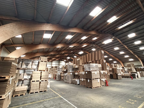 VENTE ENTREP&Ocirc;T LOU&Eacute; - Secteur St JUNIEN - 2.000m2 environ 621760 87200 St junien