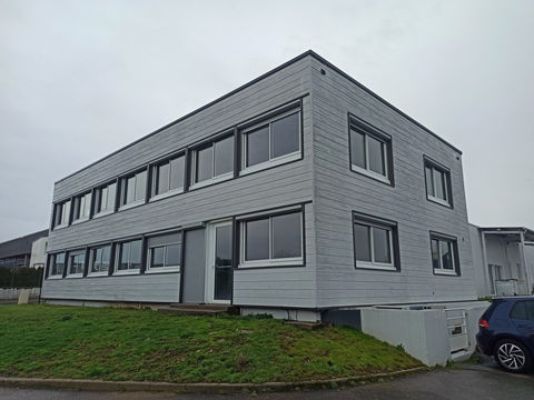 LOCATION IMMEUBLE BUREAUX 350m2 ZI NORD LIMOGES 2950 87280 Limoges
