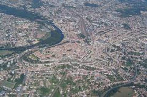 VENTE 1.810m2 Proche Angoul&ecirc;me - Entrep&ocirc;ts/Bureaux 1450400 16000 Angouleme