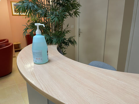 VENTE - Local professionnel dans un centre commercial de LIMOGES ! 131520 87100 Limoges