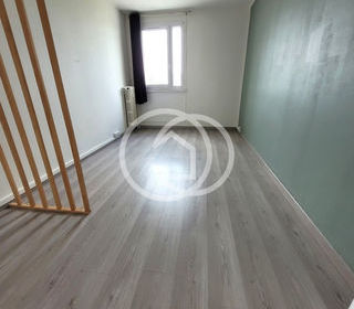  Appartement � louer 4 pi�ces 73 m�