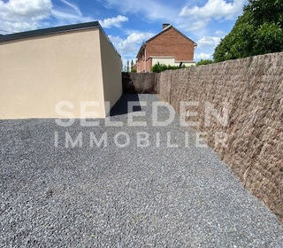  Parking / Garage � louer 77 m�