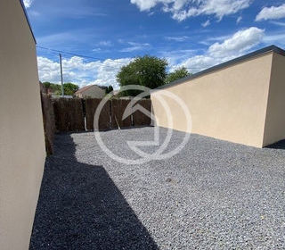  Parking / Garage � louer 77 m�