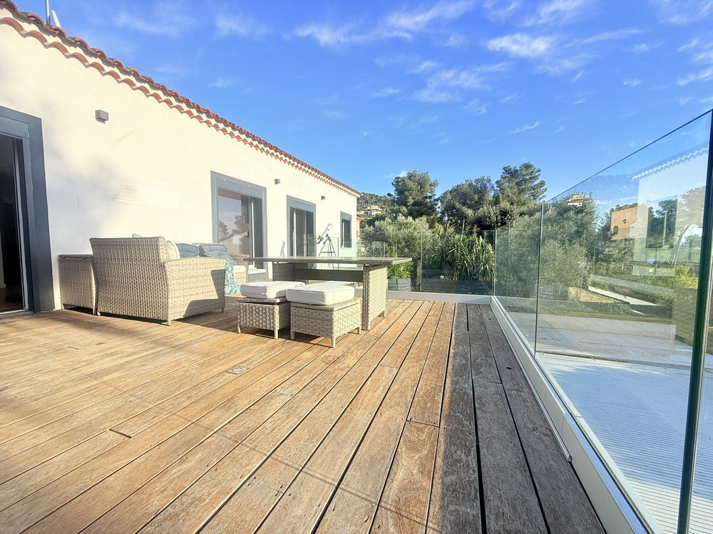 � vendre  Maison Carqueiranne (83320)