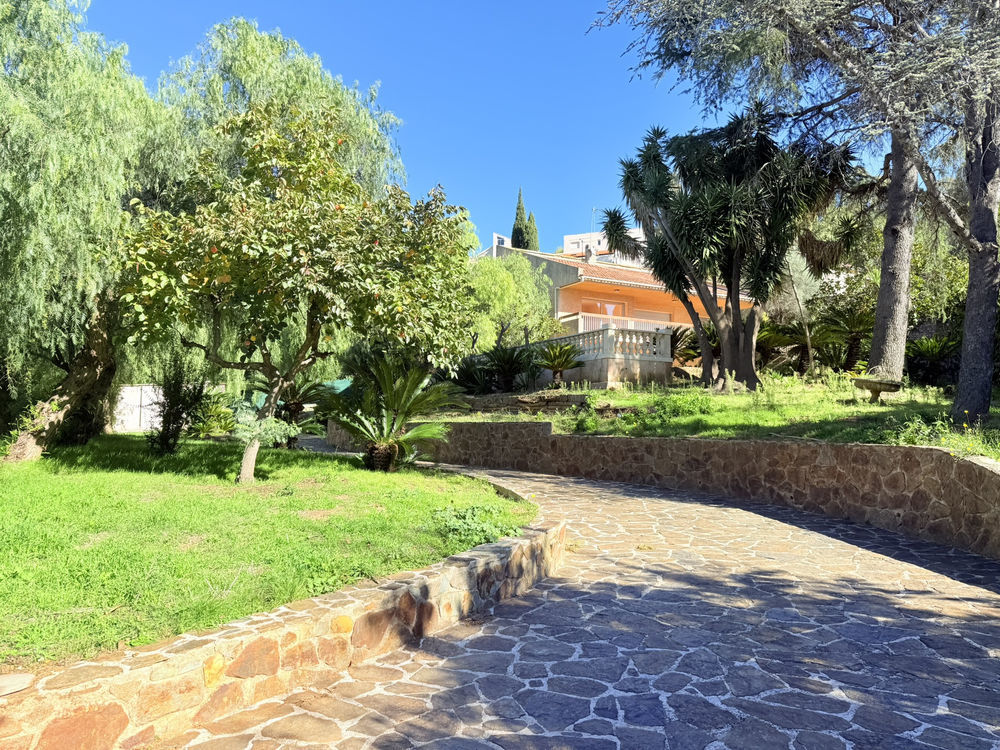 � vendre  Maison Hy�res (83400)