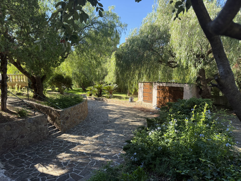 � vendre  Maison Hy�res (83400)