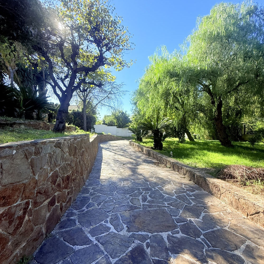 � vendre  Maison Hy�res (83400)