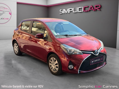 Toyota Yaris Hybride 100h Dynamic 2017 occasion Cannes 06400