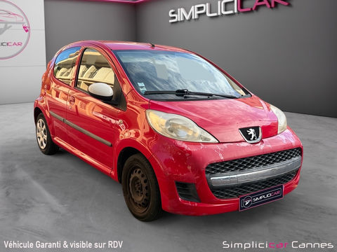 Peugeot 107 1.0e 12V 68ch BLUE LION Urban Move 2011 occasion Cannes 06400