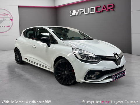 Renault Clio IV Clio 1.6 Turbo 220 EDC RS Trophy 2017 occasion BRIGNAIS 69530