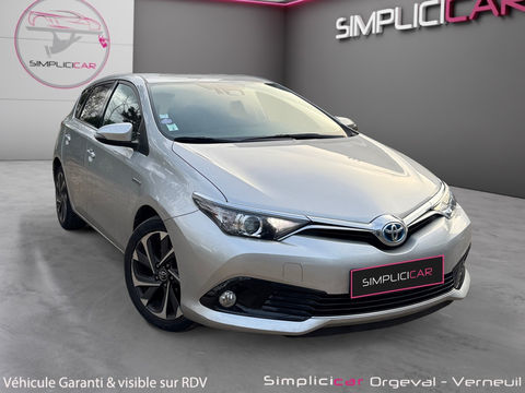 Toyota Auris Hybride Pro 136h Design Business 2018 occasion Verneuil-sur-Seine 78480