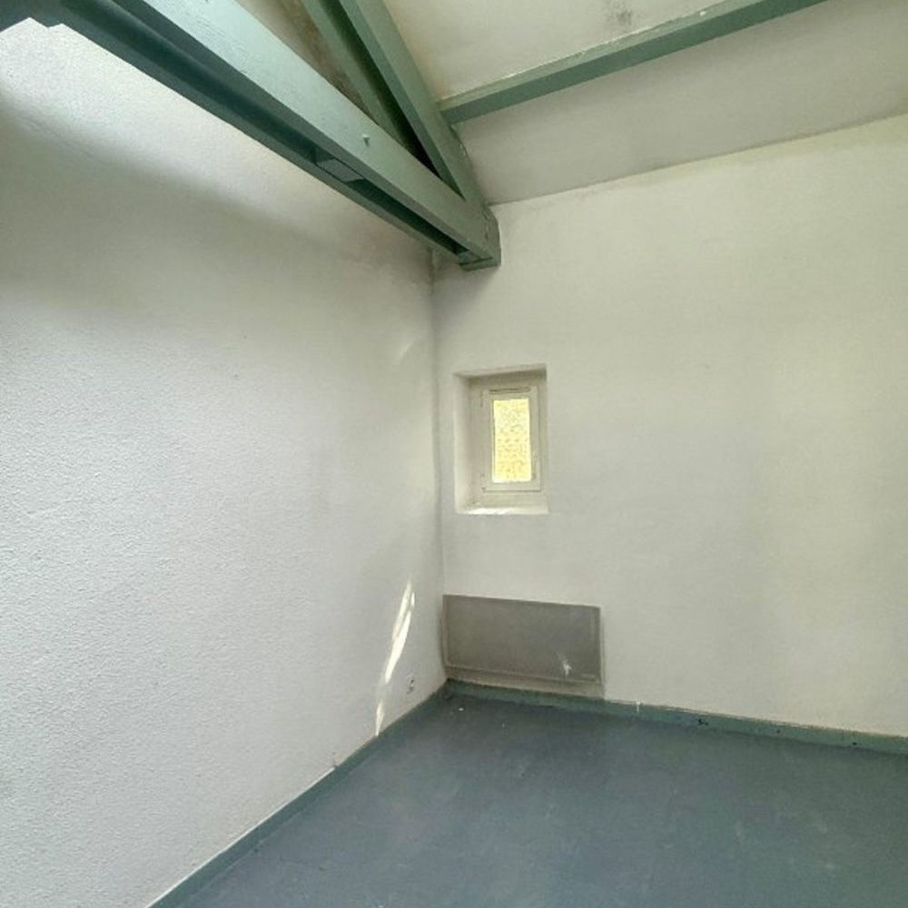 � vendre  Maison Uz�s (30700)