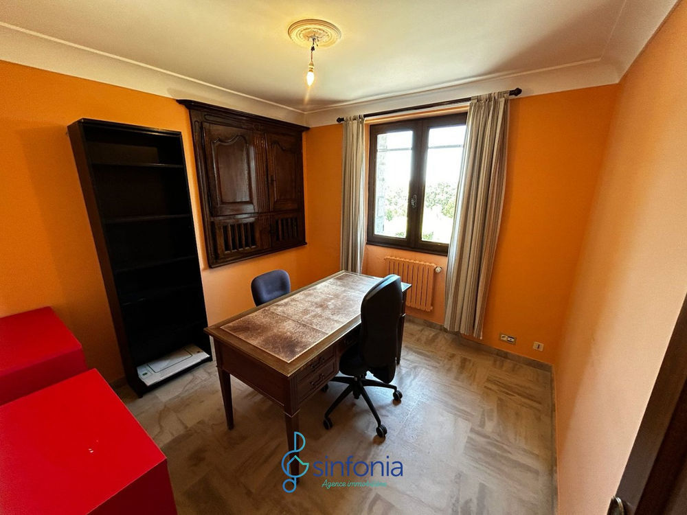 � vendre  Maison Sainte-Anastasie (30190)