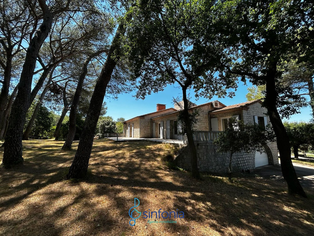� vendre  Maison Sainte-Anastasie (30190)