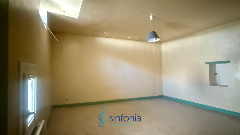 � vendre  Maison Uz�s (30700)