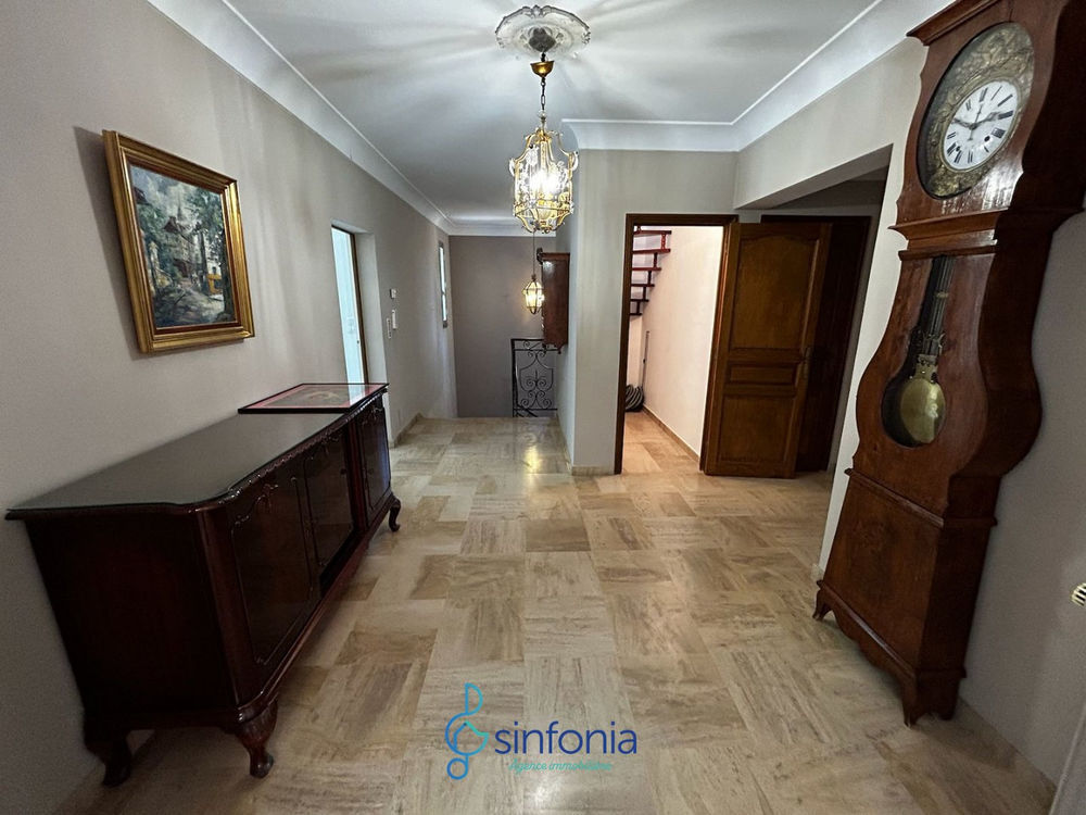 � vendre  Maison Sainte-Anastasie (30190)