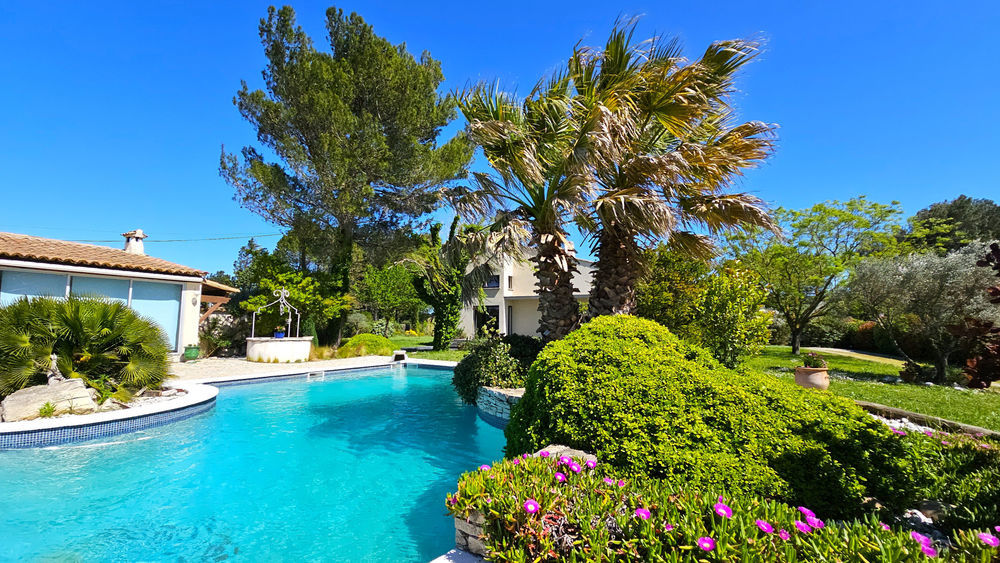 � vendre  Propri�t�/ch�teau Rochefort-du-Gard (30650)