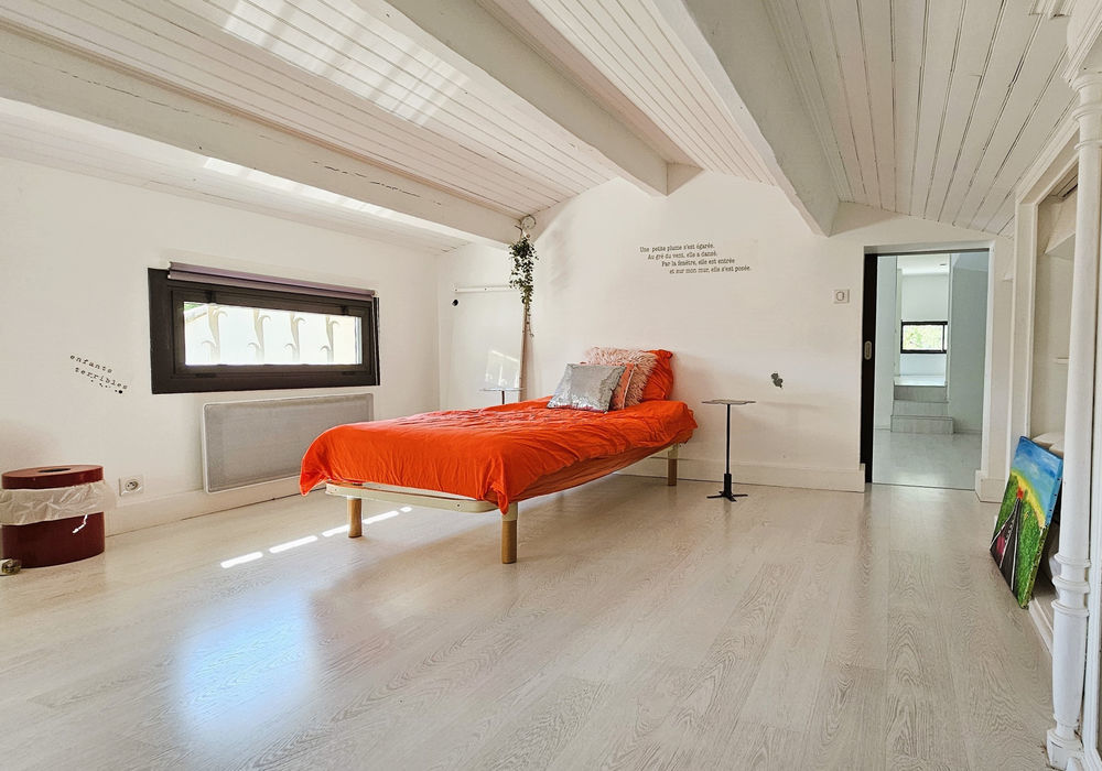 � vendre  Propri�t�/ch�teau Rochefort-du-Gard (30650)