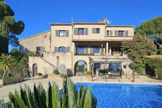  Propri�t�/ch�teau � vendre 11 pi�ces 300 m�