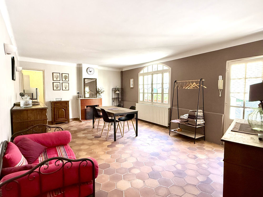 � vendre  Maison Uz�s (30700)