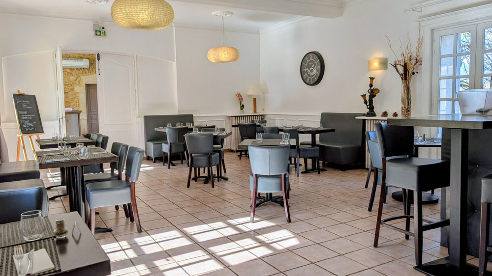 � vendre  Propri�t�/ch�teau Chusclan (30200)