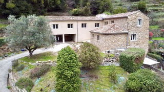  Maison � vendre 5 pi�ces 220 m�