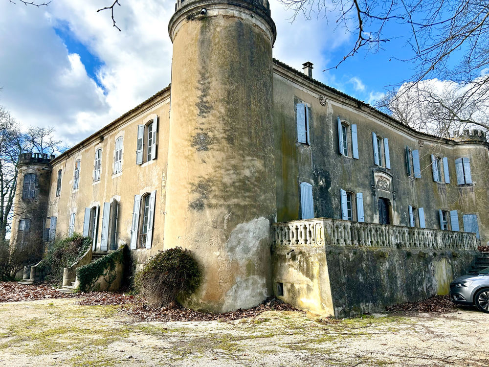 � vendre  Propri�t�/ch�teau Tresques (30330)