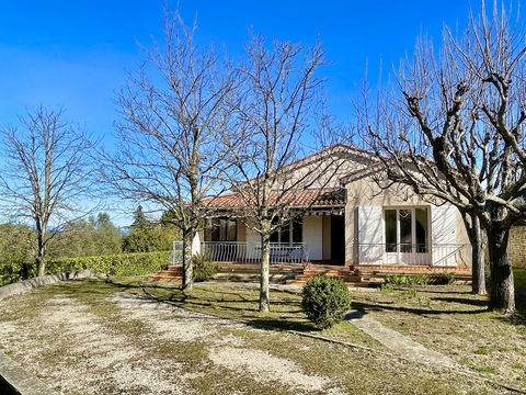   maison individuelle 10 mins d'Ales Maison - 6 pi�ce(s) - 135 m�