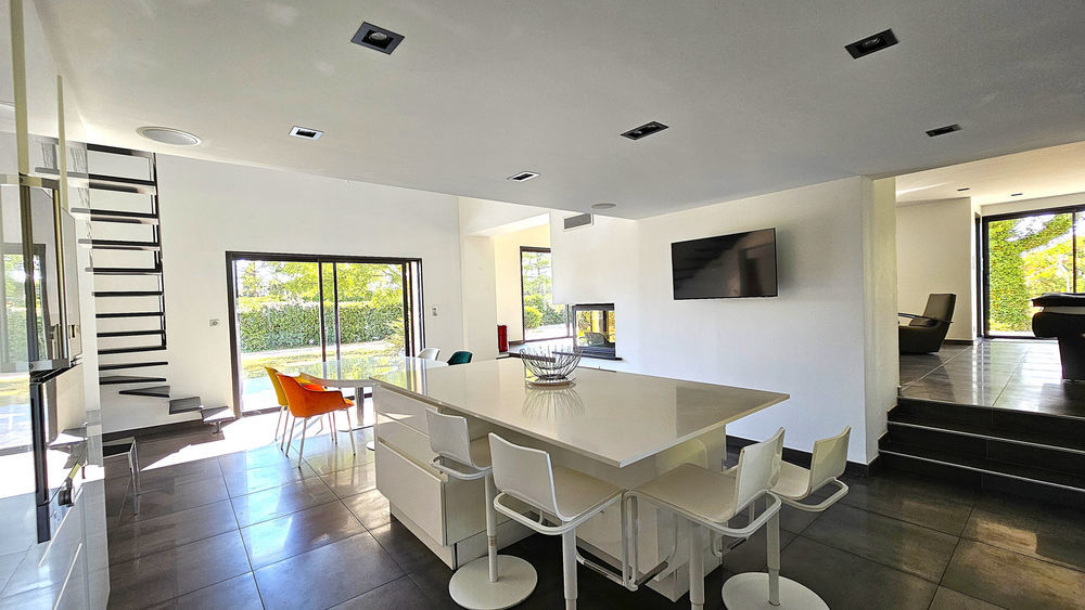 � vendre  Propri�t�/ch�teau Rochefort-du-Gard (30650)