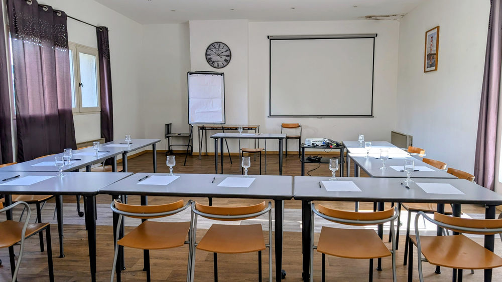 � vendre  Propri�t�/ch�teau Chusclan (30200)