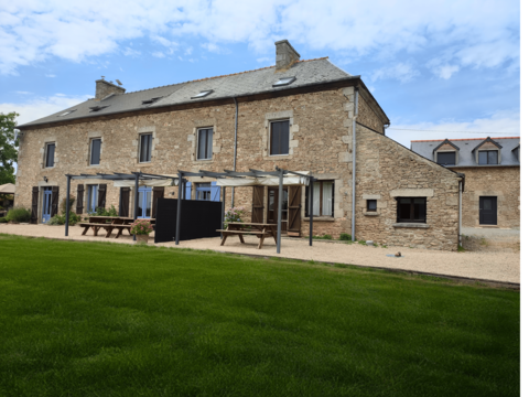   A VENDRE - SOQUET IMMOBILIER - DOMAINE DE CARACTERE - BRUSVILLY Propri�t�/ch�teau - 14 pi�ce(s) - 330 m�