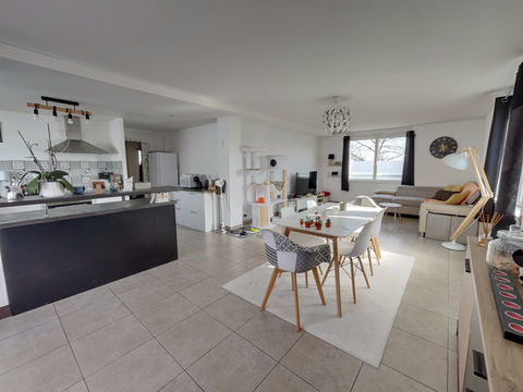   Appartement 4 pi�ces - BOURGHEIM Appartement - 4 pi�ce(s) - 94 m�