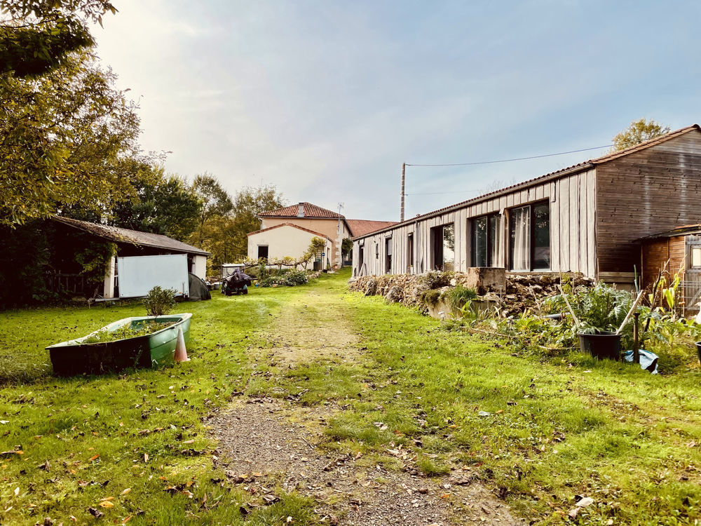 � vendre  Maison Le Vigeant (86150)