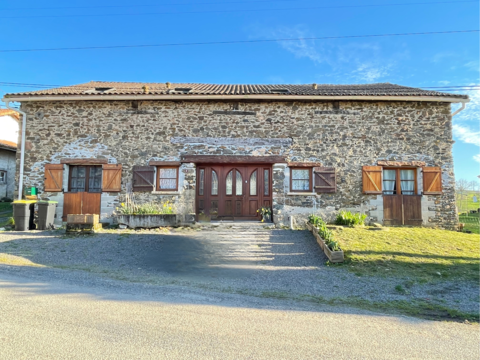   SPACIEUSE MAISON DE CAMPAGNE RESTAUR�E, IND�PENDANTE, EN PIERRES DE PAYS SUR 1HA 78 ENV. Maison - 8 pi�ce(s) - 272 m�