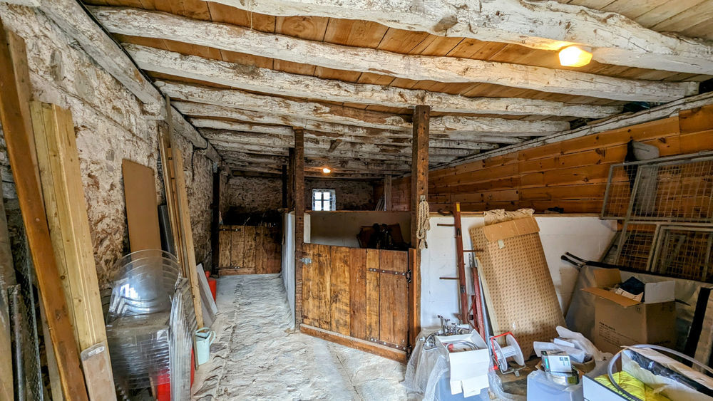 � vendre  Propri�t�/ch�teau Lesterps (16420)