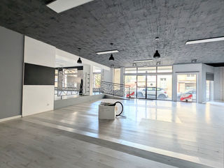  Immeuble � vendre 8 pi�ces 397 m�