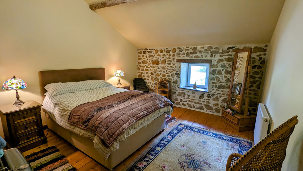 � vendre  Propri�t�/ch�teau Lesterps (16420)