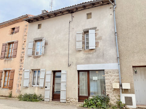   MAISON DE VILLAGE AVEC GRANGE ET JARDIN S�PAR�S Maison - 4 pi�ce(s) - 95 m�