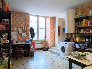  Immeuble � vendre 8 pi�ces 200 m�