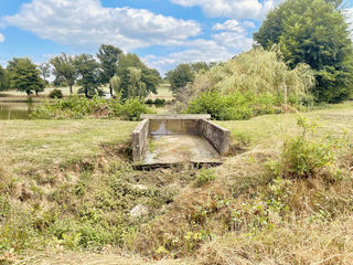  Terrain � vendre 27000 m�