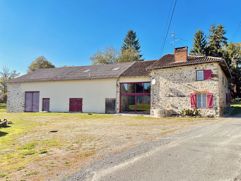   EN CAMPAGNE, JOLIE FERMETTE RENOV�E AVEC GRANGE SUR 2 HA 50 ENV. Maison - 5 pi�ce(s) - 149 m�