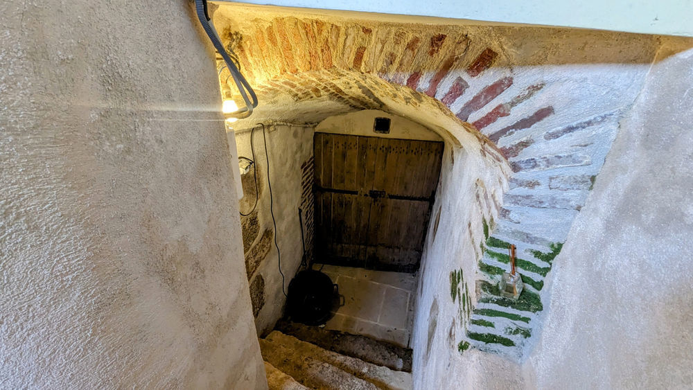 � vendre  Propri�t�/ch�teau Lesterps (16420)