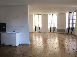  Appartement � louer 3 pi�ces 88 m�