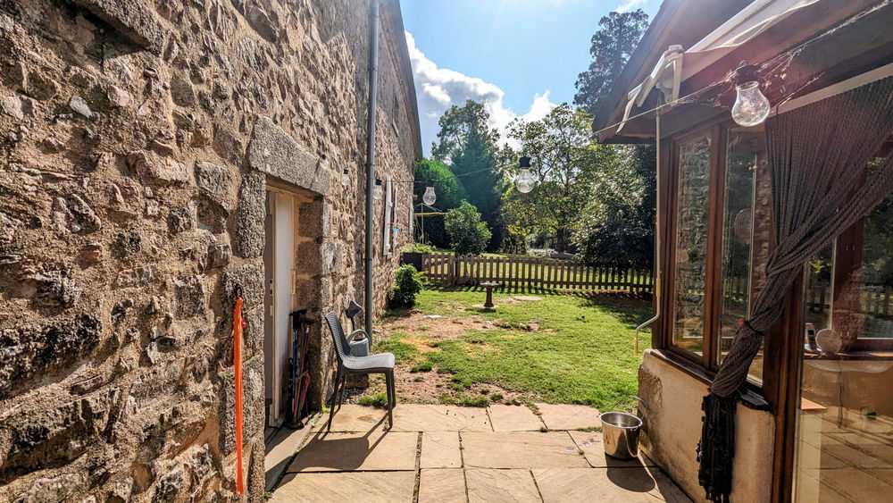 � vendre  Propri�t�/ch�teau Lesterps (16420)