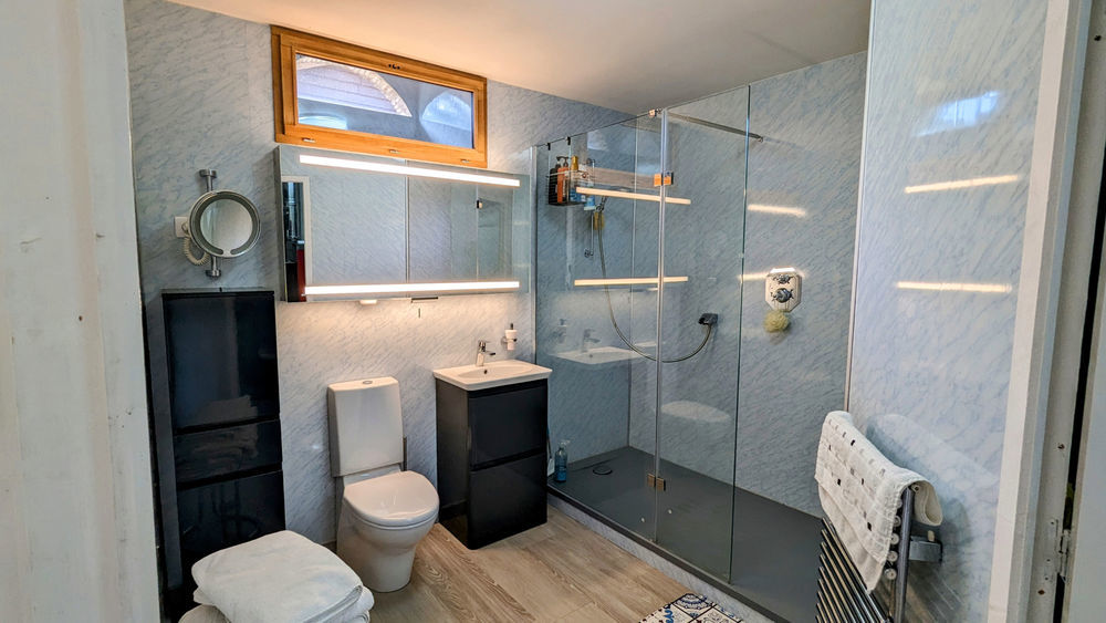 � vendre  Propri�t�/ch�teau Lesterps (16420)