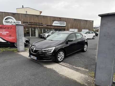 Renault M&eacute;gane 1.5 Blue dCi - 115 Business gps + clim + radar AR 2022 occasion Brive-la-Gaillarde 19100
