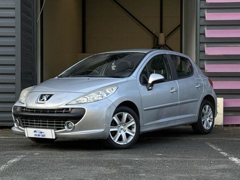 Peugeot 207 1.4 VTi 16V - 95ch - Premium Pack GARANTIE 12 MOIS 2008 occasion Eslettes 76710
