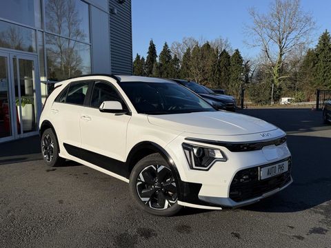 Kia Niro e-ACTIVE BUSINESS &eacute;lectrique 204 2022 occasion Orvault 44700