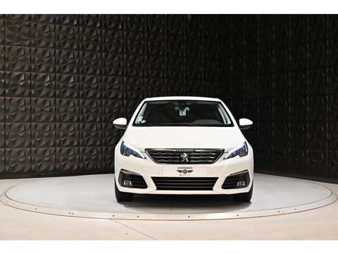 Peugeot 308 1.2i PureTech 12V S&S - 130 II 2013 BERLINE Allure Business 2019 occasion Meaux 77100