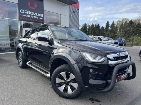 Isuzu D-MAX * 31 658 HT *1 ERE MAIN 1.9 D - BVA 4x4 N60 SPACE CABINE TV 2023 occasion Orvault 44700